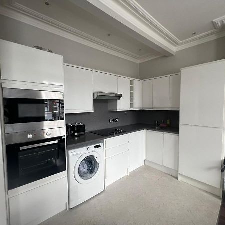Lovely 2-Bedroom Victorian Flats لندن المظهر الخارجي الصورة