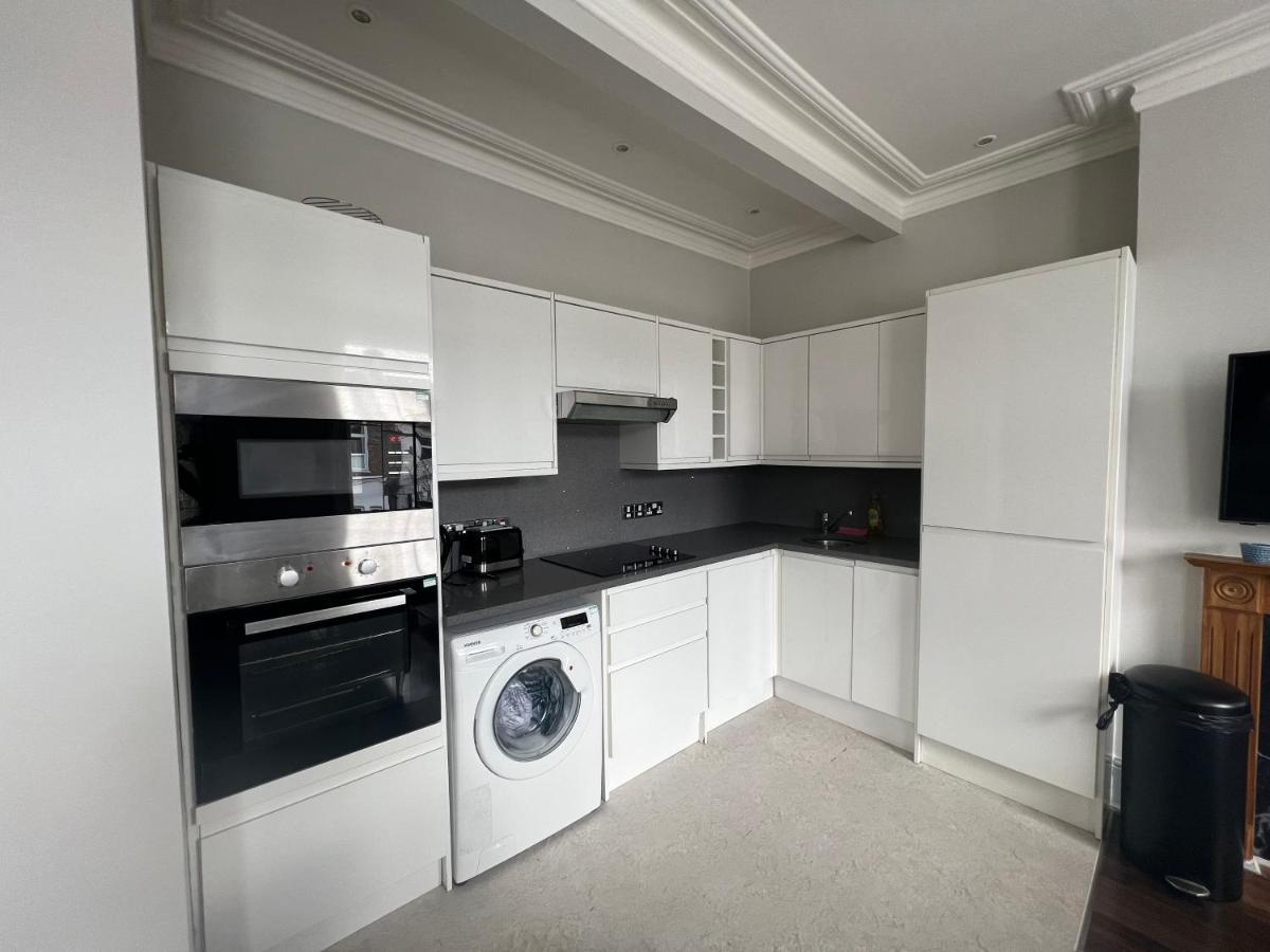 Lovely 2-Bedroom Victorian Flats لندن المظهر الخارجي الصورة