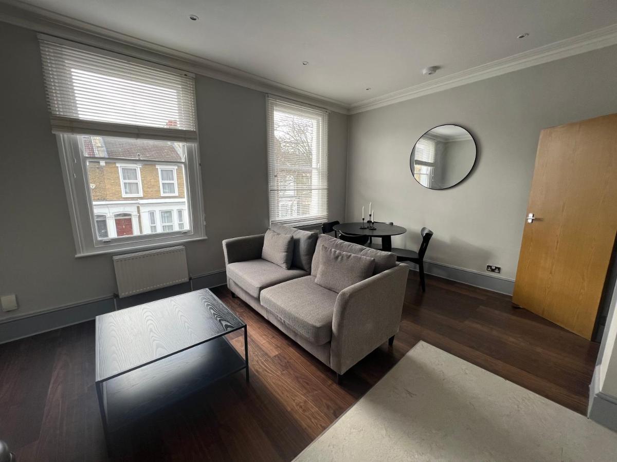 Lovely 2-Bedroom Victorian Flats لندن المظهر الخارجي الصورة