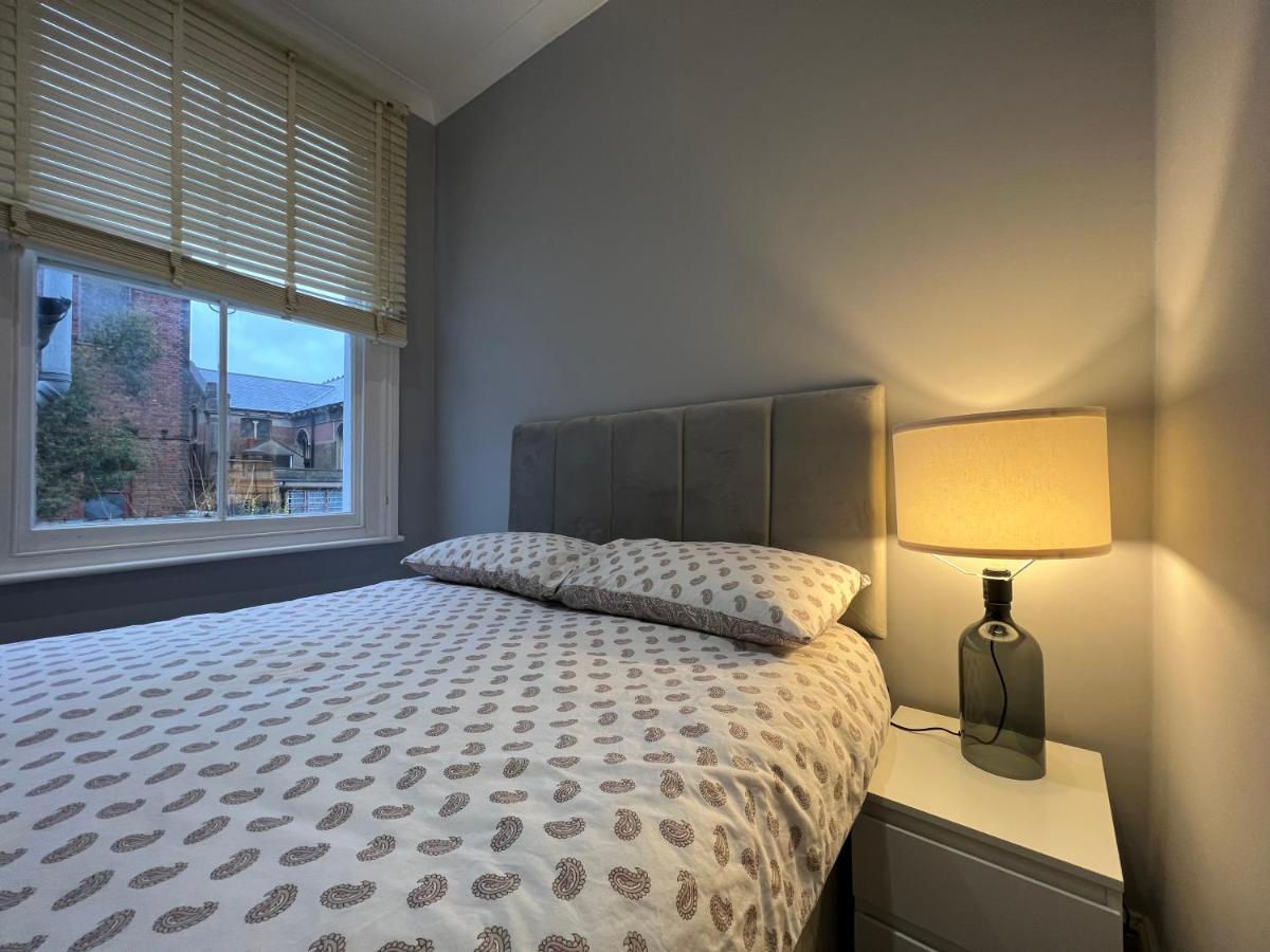 Lovely 2-Bedroom Victorian Flats لندن المظهر الخارجي الصورة