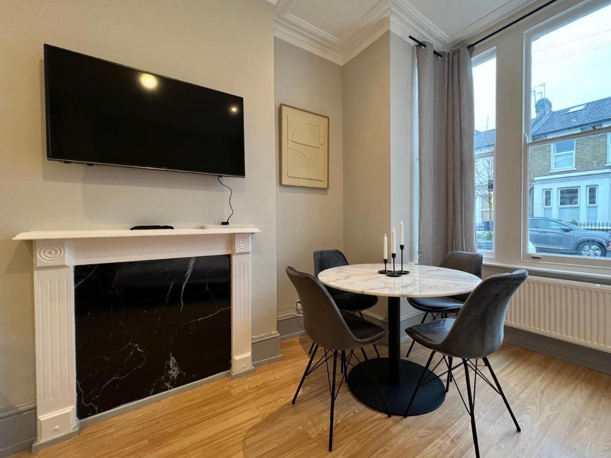 Lovely 2-Bedroom Victorian Flats لندن المظهر الخارجي الصورة
